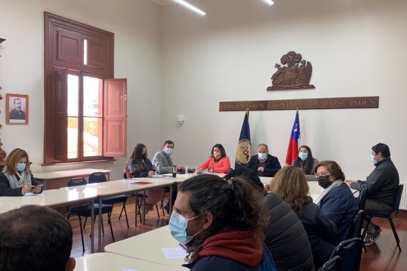 Mesa de Reencuentro escolar: Delegación Provincial de Los Andes avanza en acuerdos