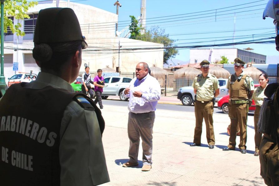 Delegado Presidencial junto a autoridades comunales presentaron el Plan Navidad Segura en Los Andes