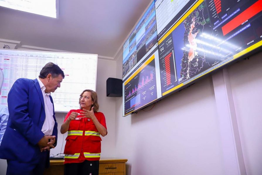 ¿Qué es y cómo funciona el Botón Rojo de Conaf para incendios forestales?