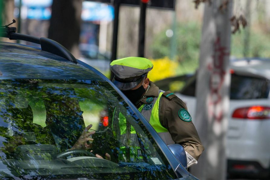 Nueva ley prohíbe la entrega de licencias profesionales de conducir a condenados por delitos sexuales
